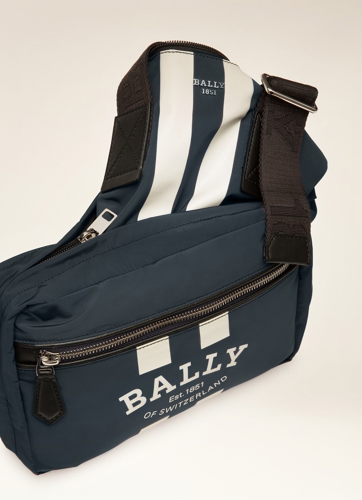 Fallie Nylon Tote Bag In Navy