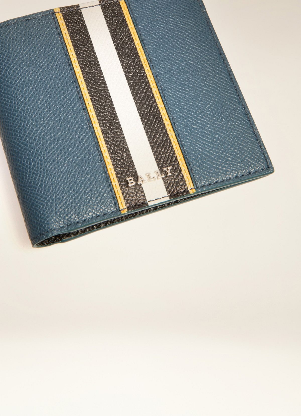 Brasai Multi Leather Wallet