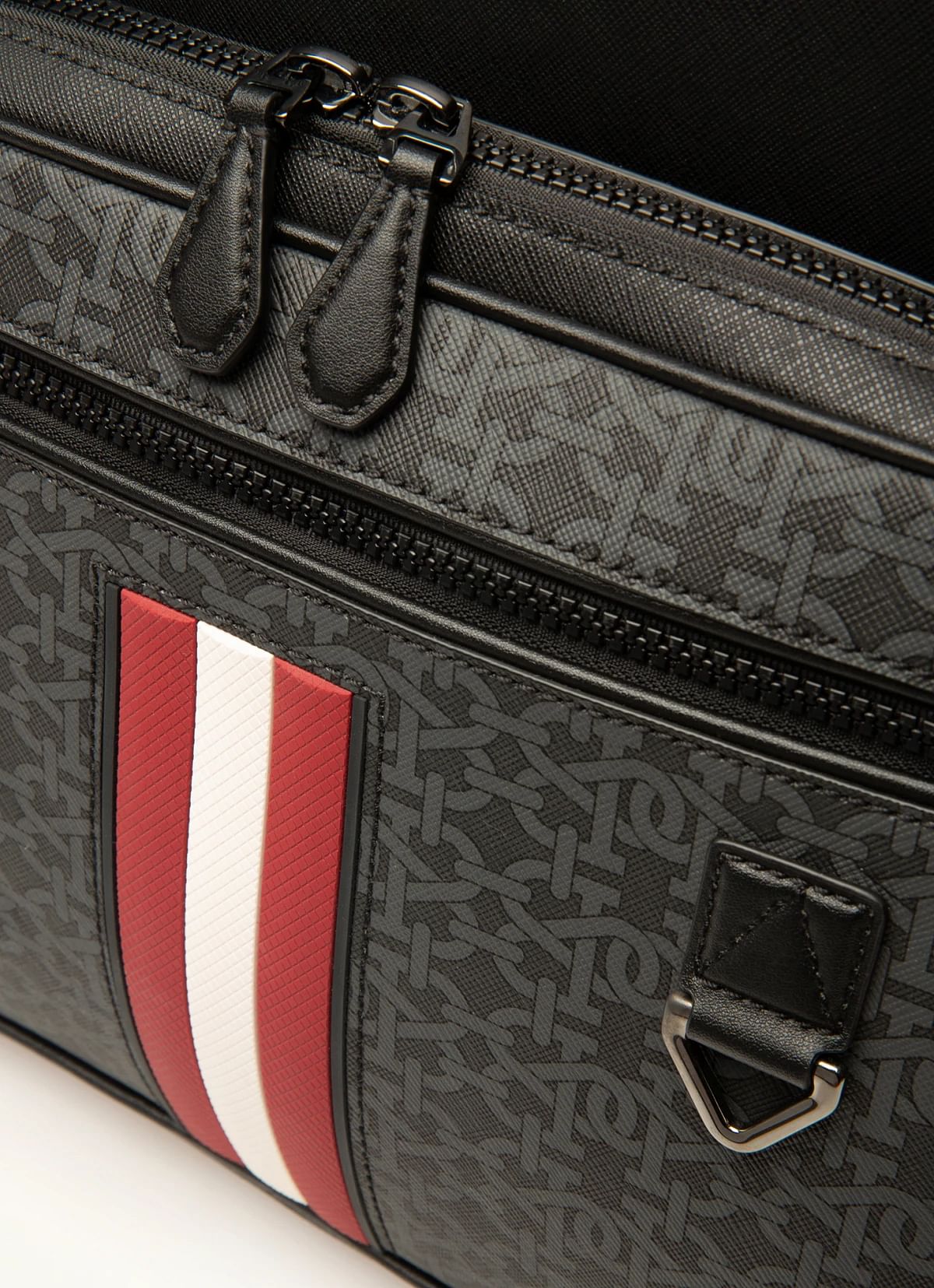 Mavrick Recycled Leather Backpack In Black