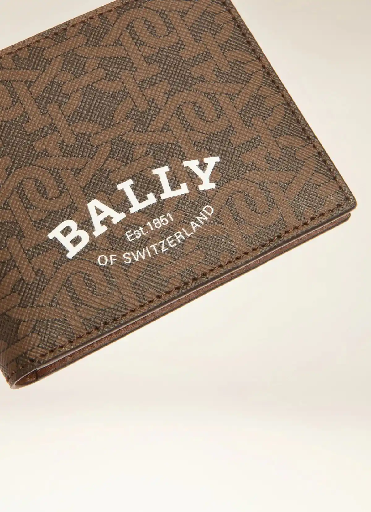 Bevye Multi Leather Wallet
