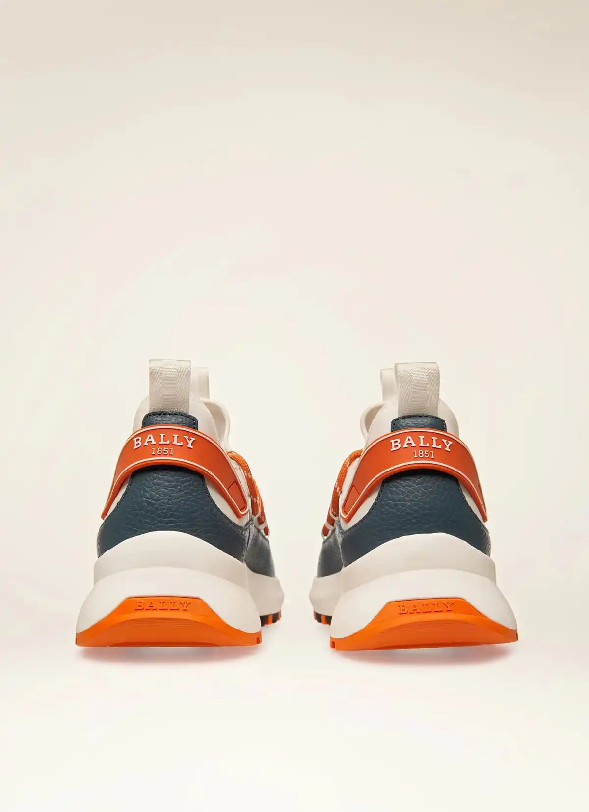 Delys Leather Sneakers
