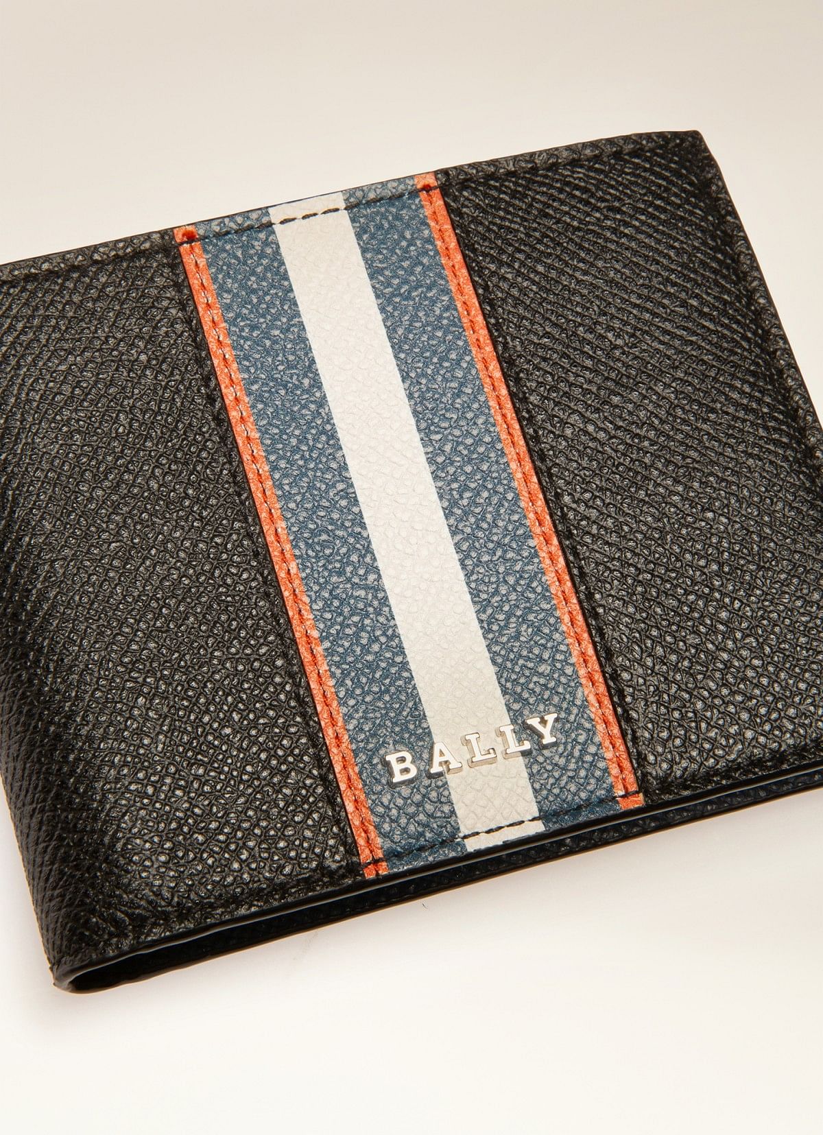 Bevye Multi Leather Wallet