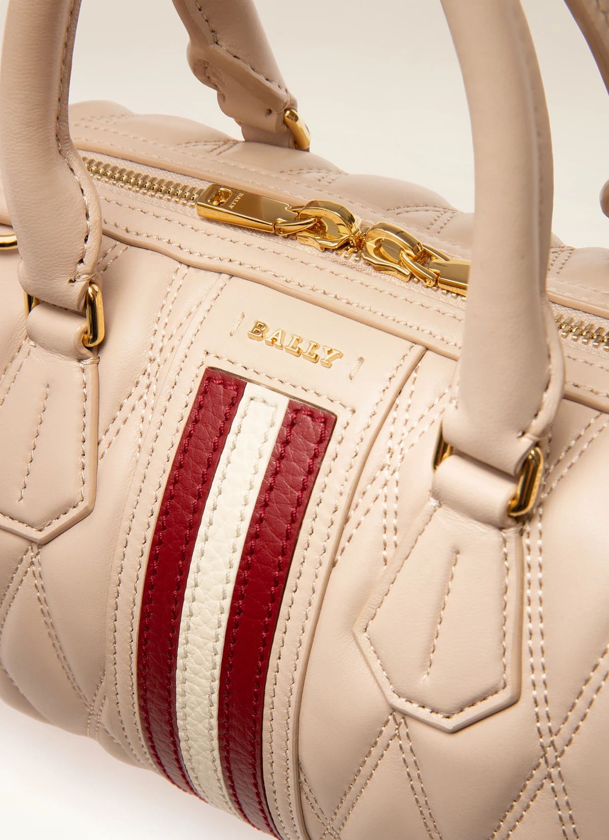Devin Cross Body Bag