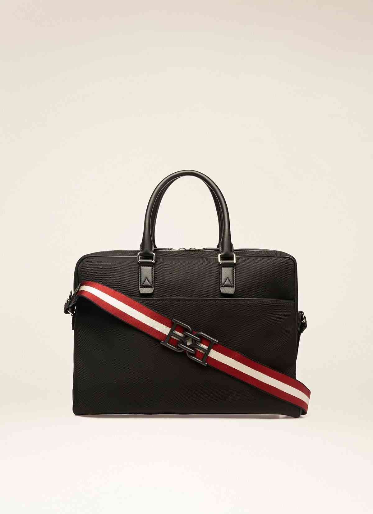Cahrl Nylon & Leather Beniness Bag In Black