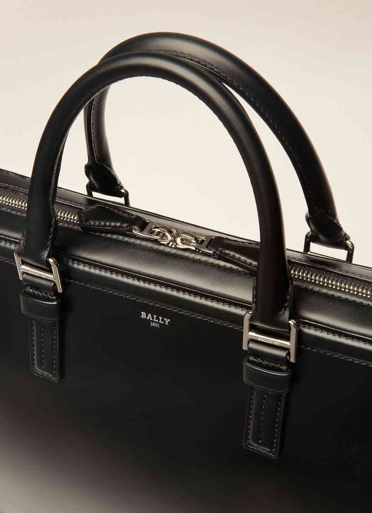 Sergy Leather Business Bag In Black