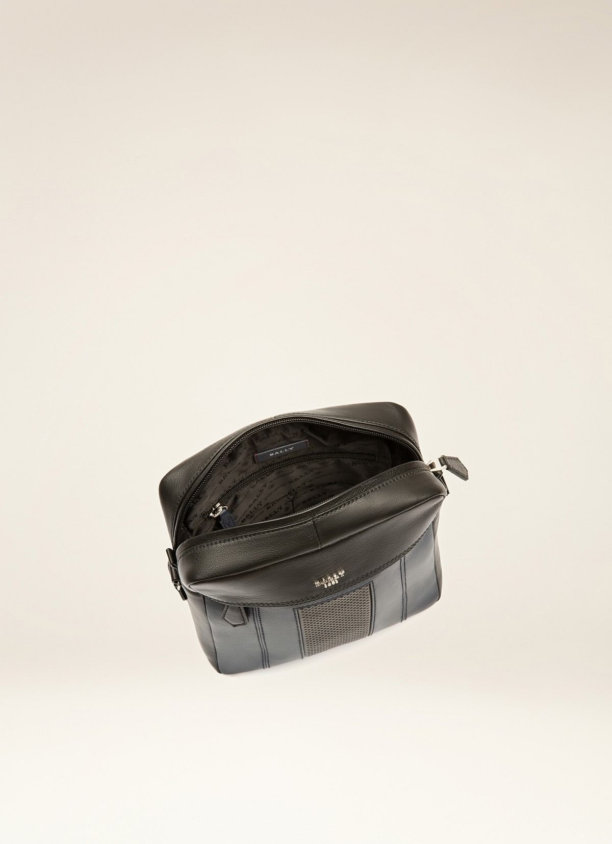 Holm Cross Body Bag