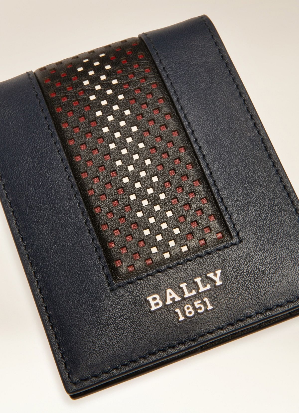 Bevye Multi Leather Wallet