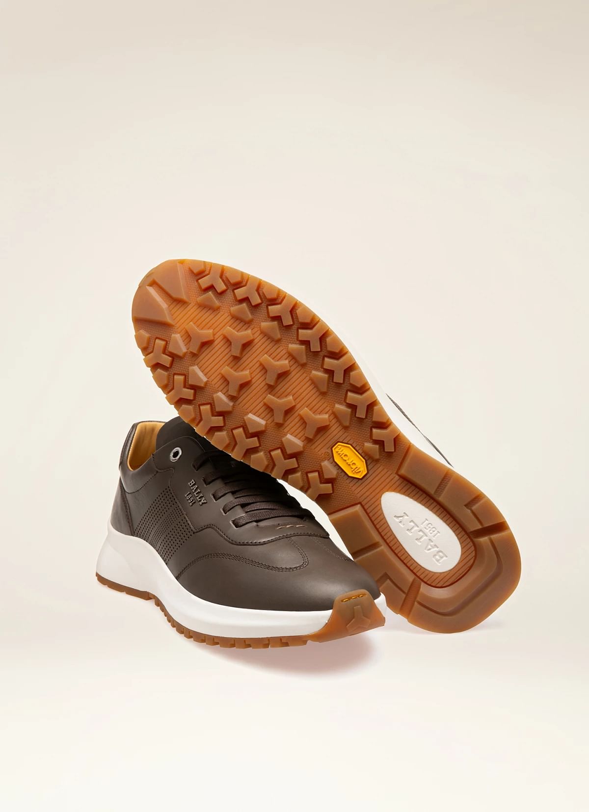 Davor Leather Sneakers
