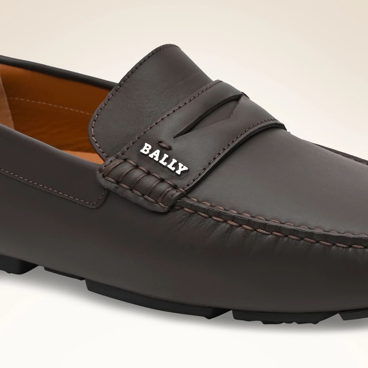 Pavel Leather Drivers