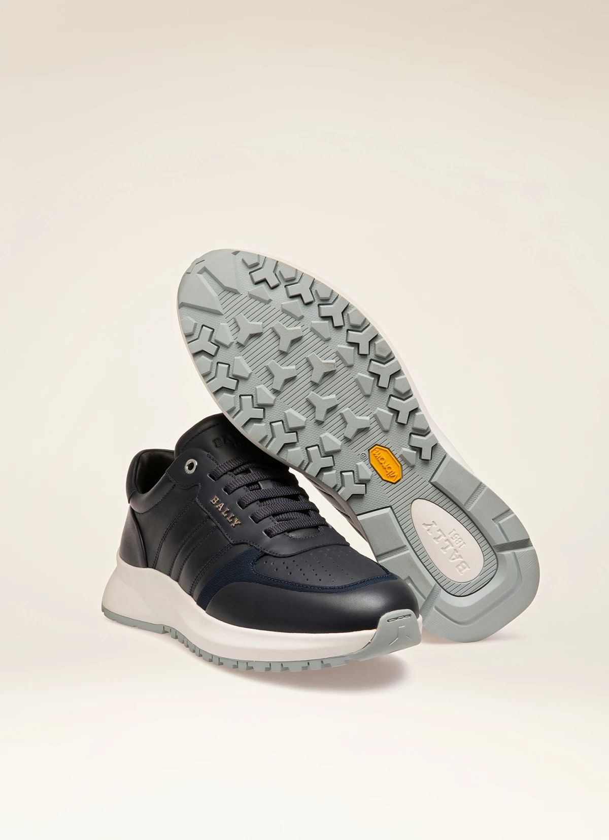 Dessye Leather Sneakers