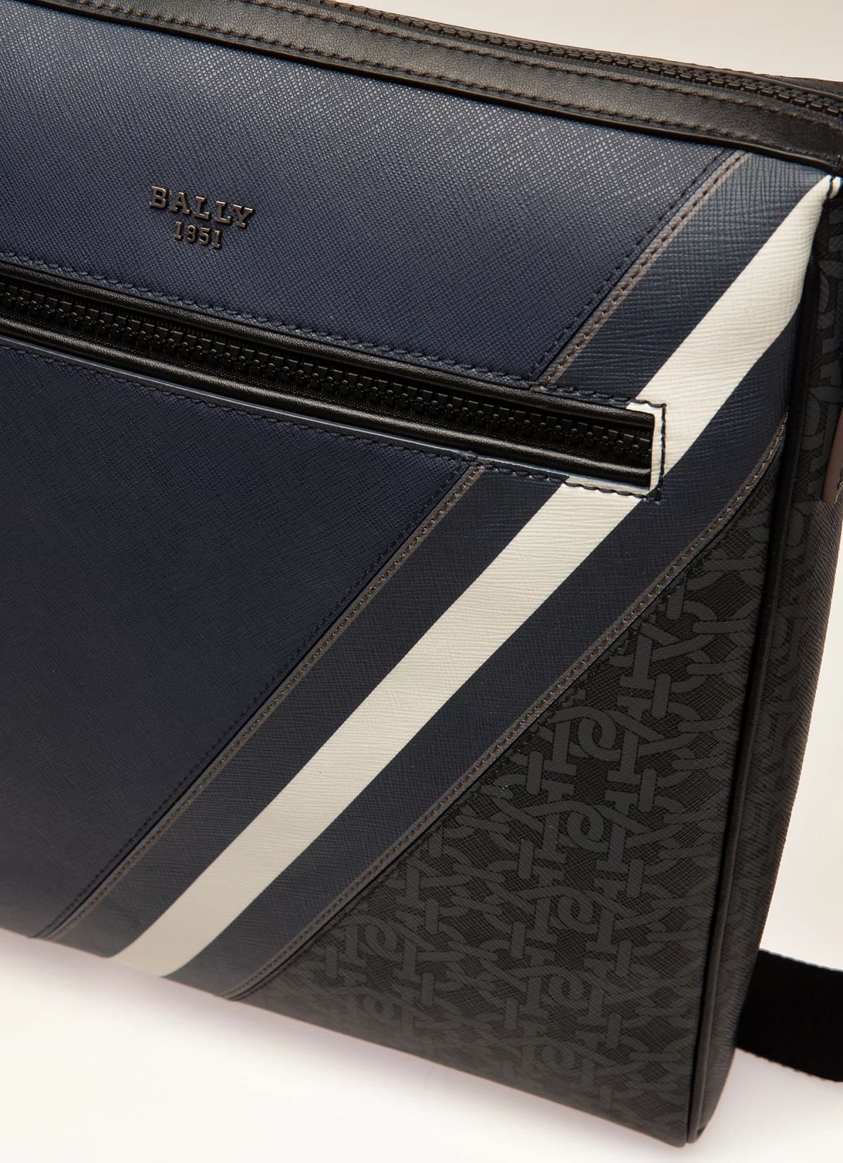 Mecoy Leather Crossbody Bag In Navy