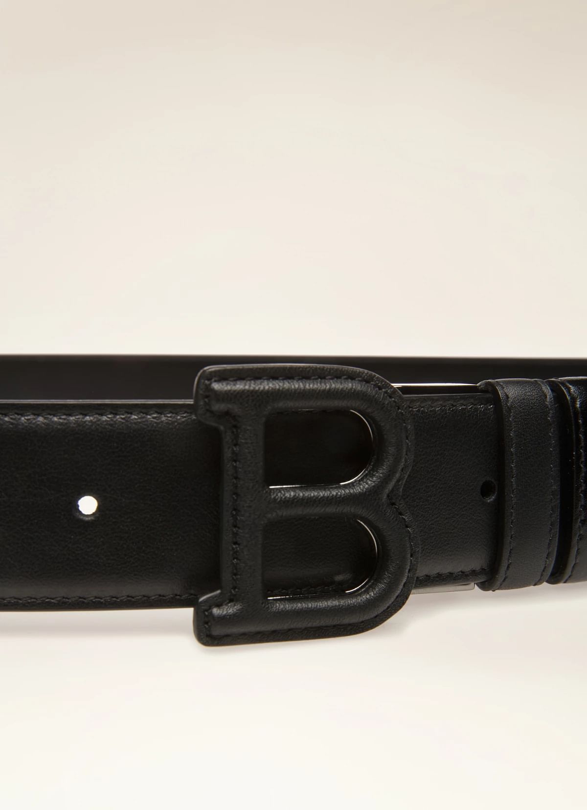 B 35.F Adjustable and Reversible Belt