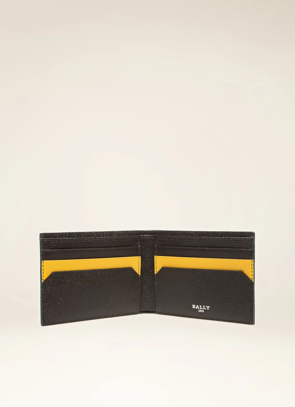 Bevye Leather Wallet