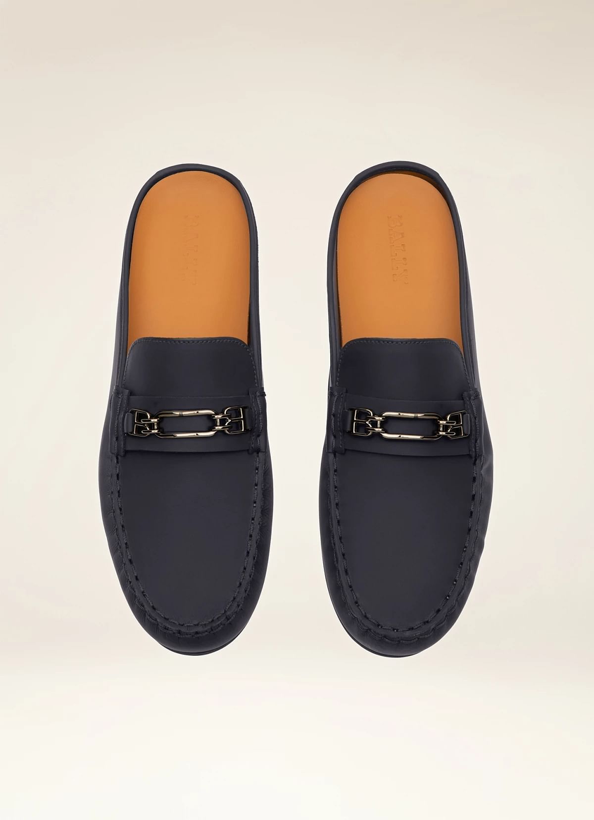 Vincel Leather Drivers
