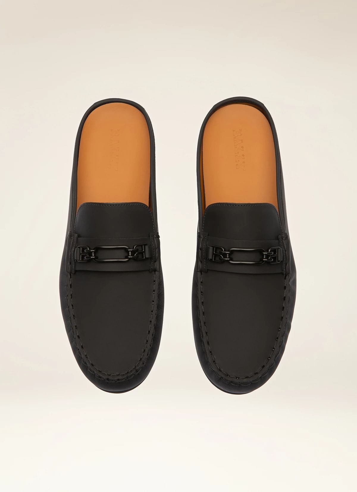 Vincel Leather Drivers