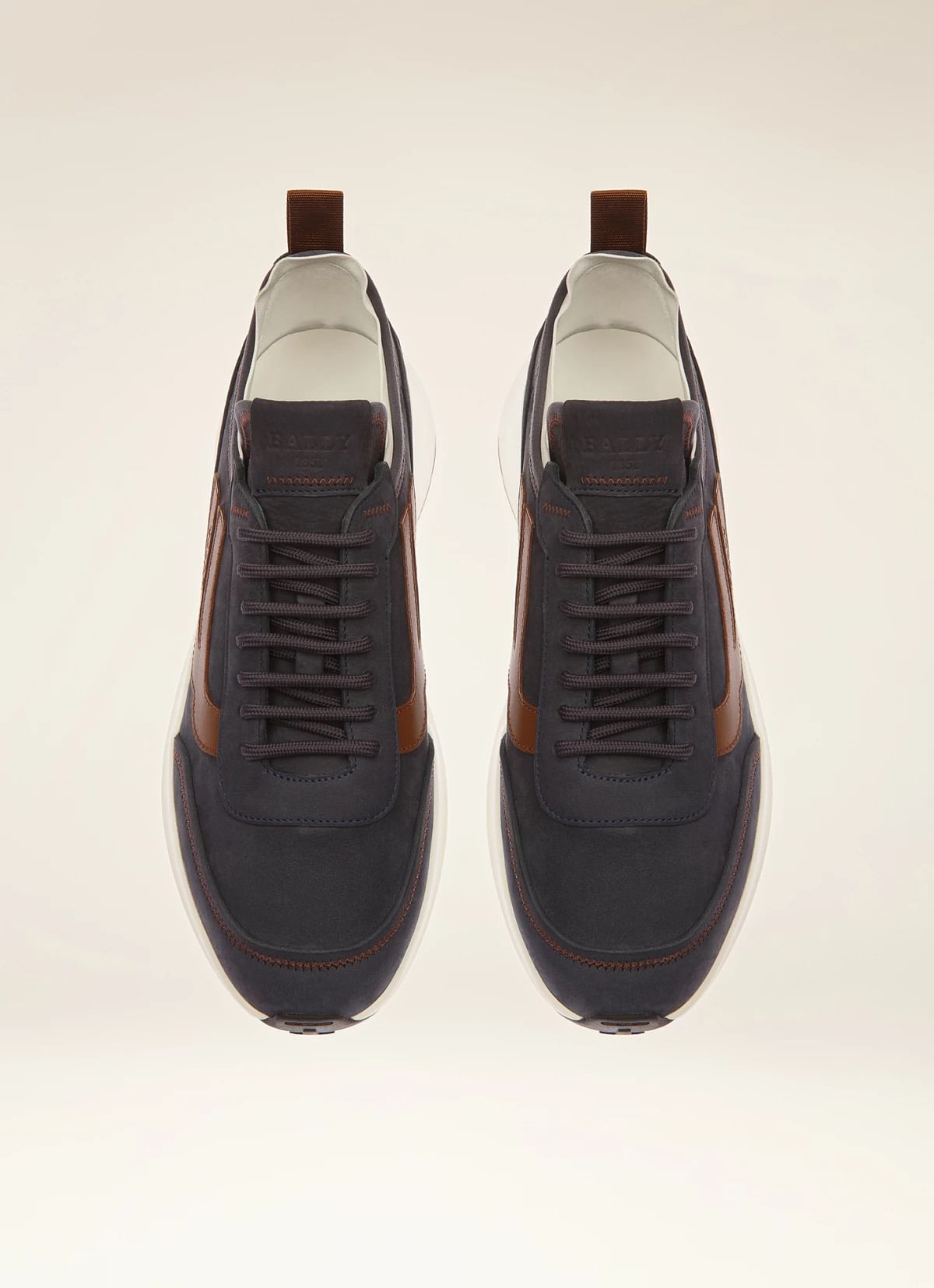 Darys Leather Sneakers