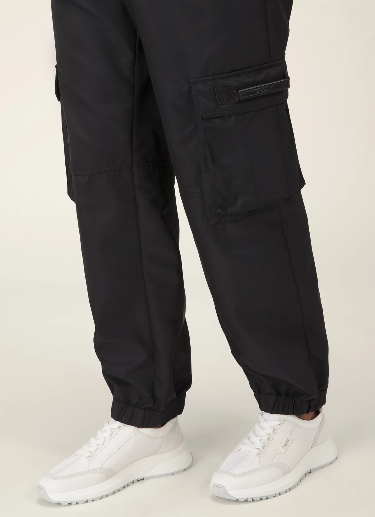 Deven Leather Sneakers