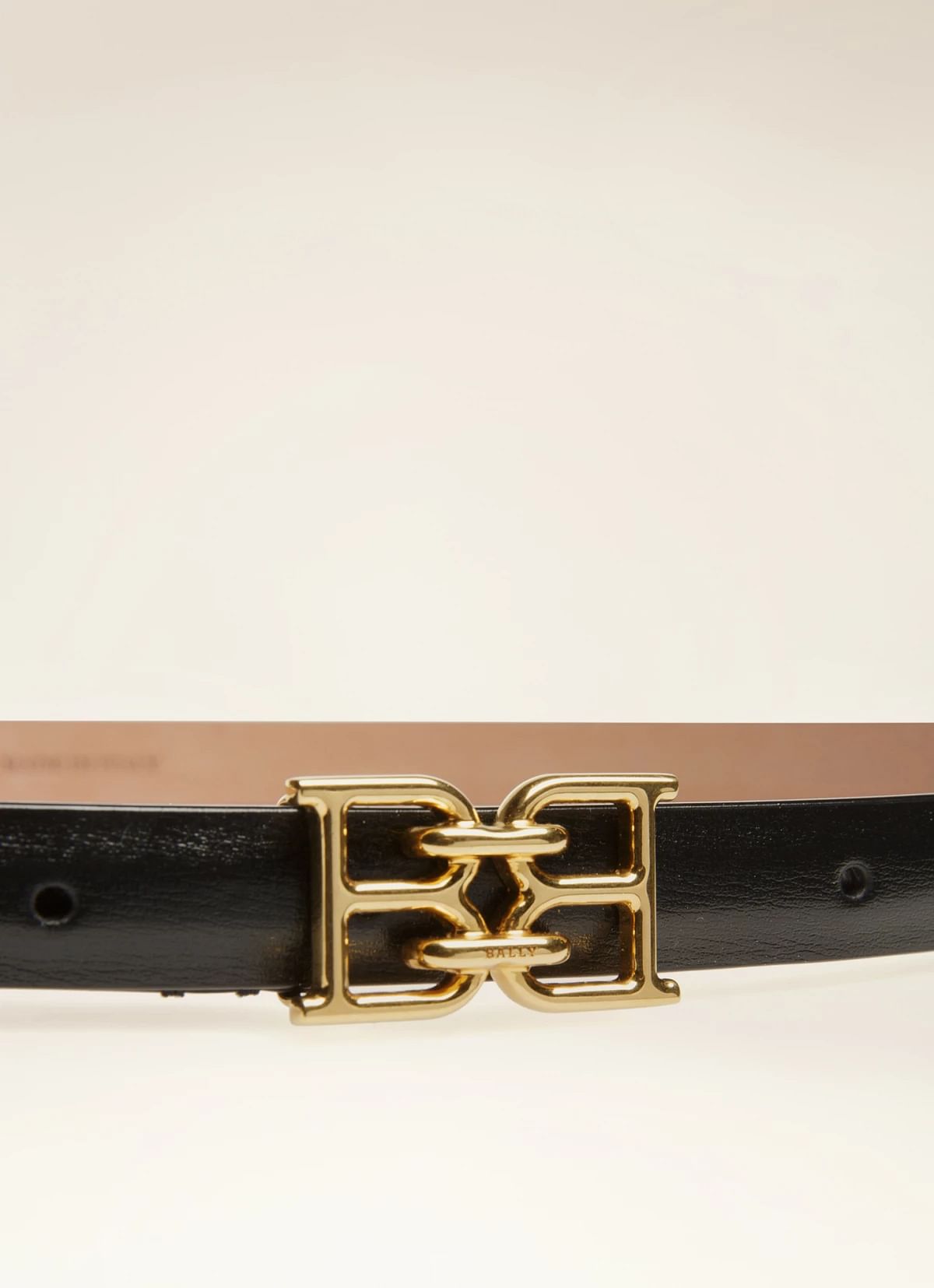 B Chain 15mm Leather Belt