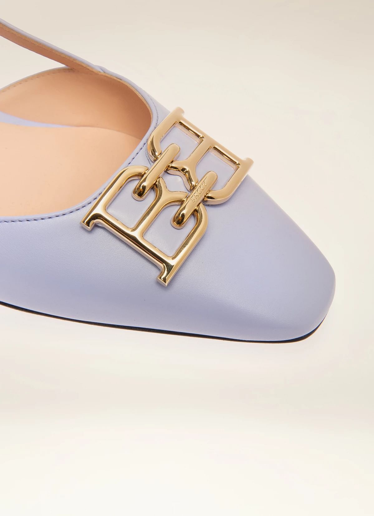 Eva Leather Pumps