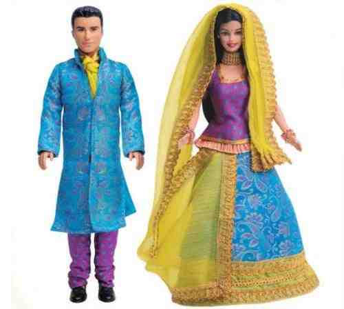 https://cdn.fynd.com/v2/falling-surf-7c8bb8/fyprod/wrkr/products/pictures/item/free/original/barbie/P6876/1/SDTNfCvAaD-699243_2.jpg