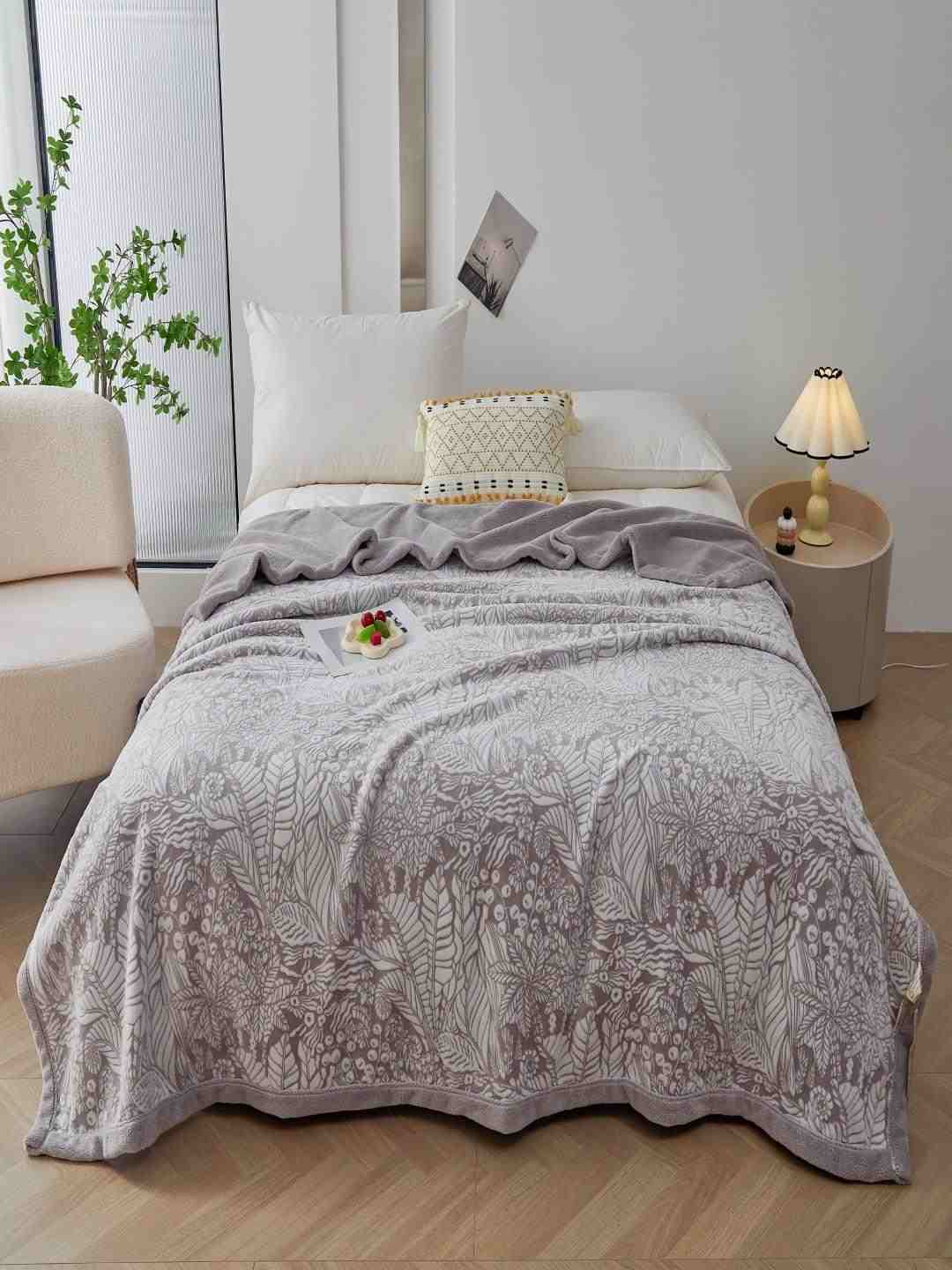 ManHattan Pre Winter Single Ply Grey Blanket