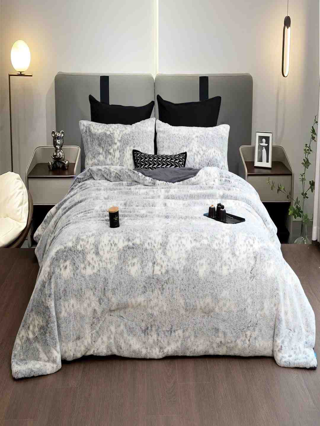New Blue Fur Winter 3Pcs Comforter set