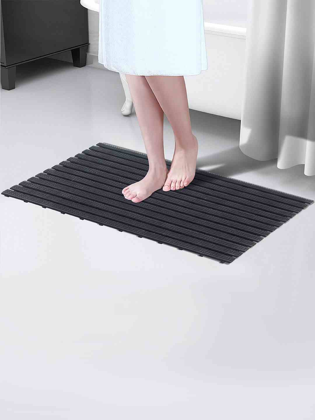 Naxan Dotted Shower Mat