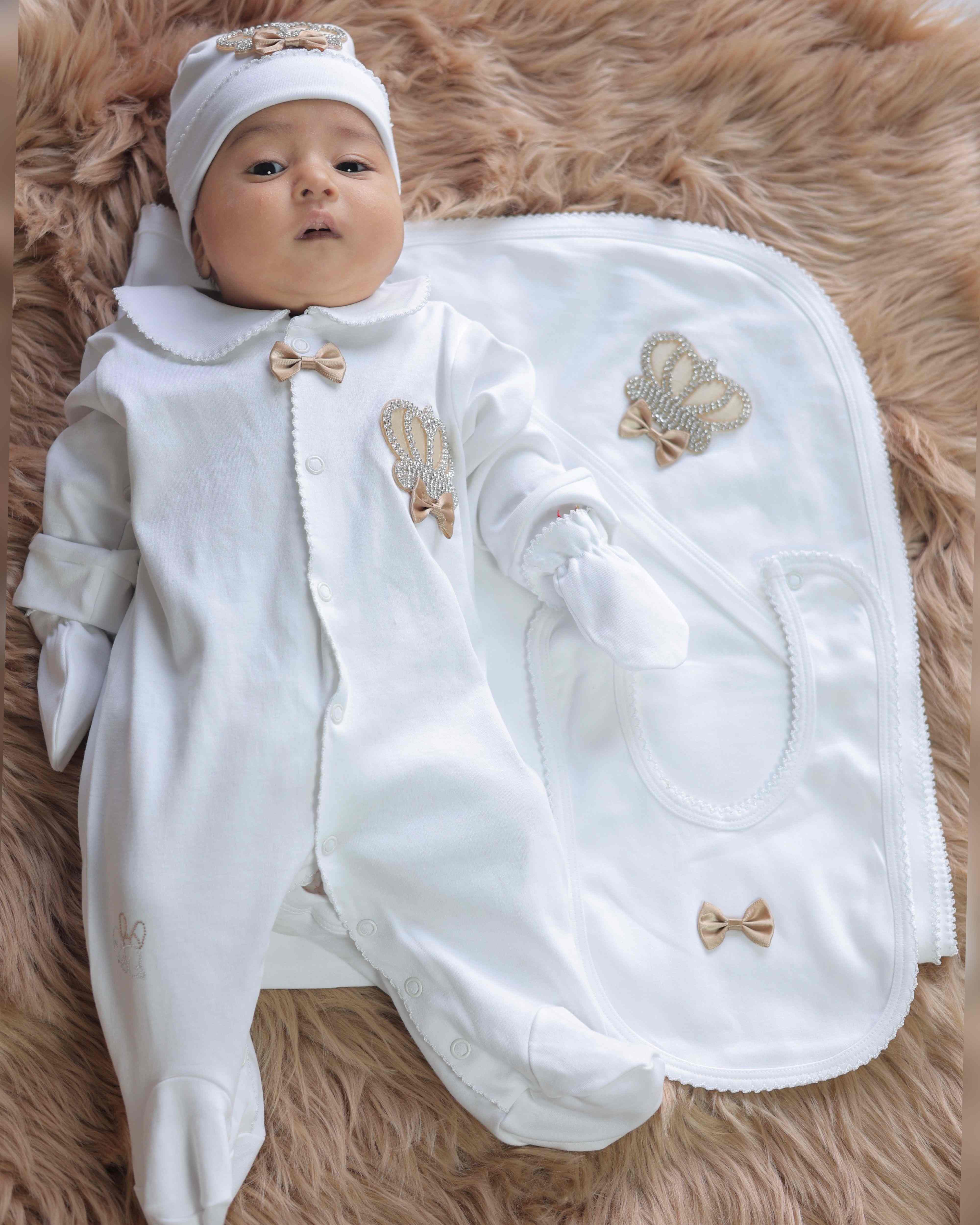 Royal Grace Baby Set