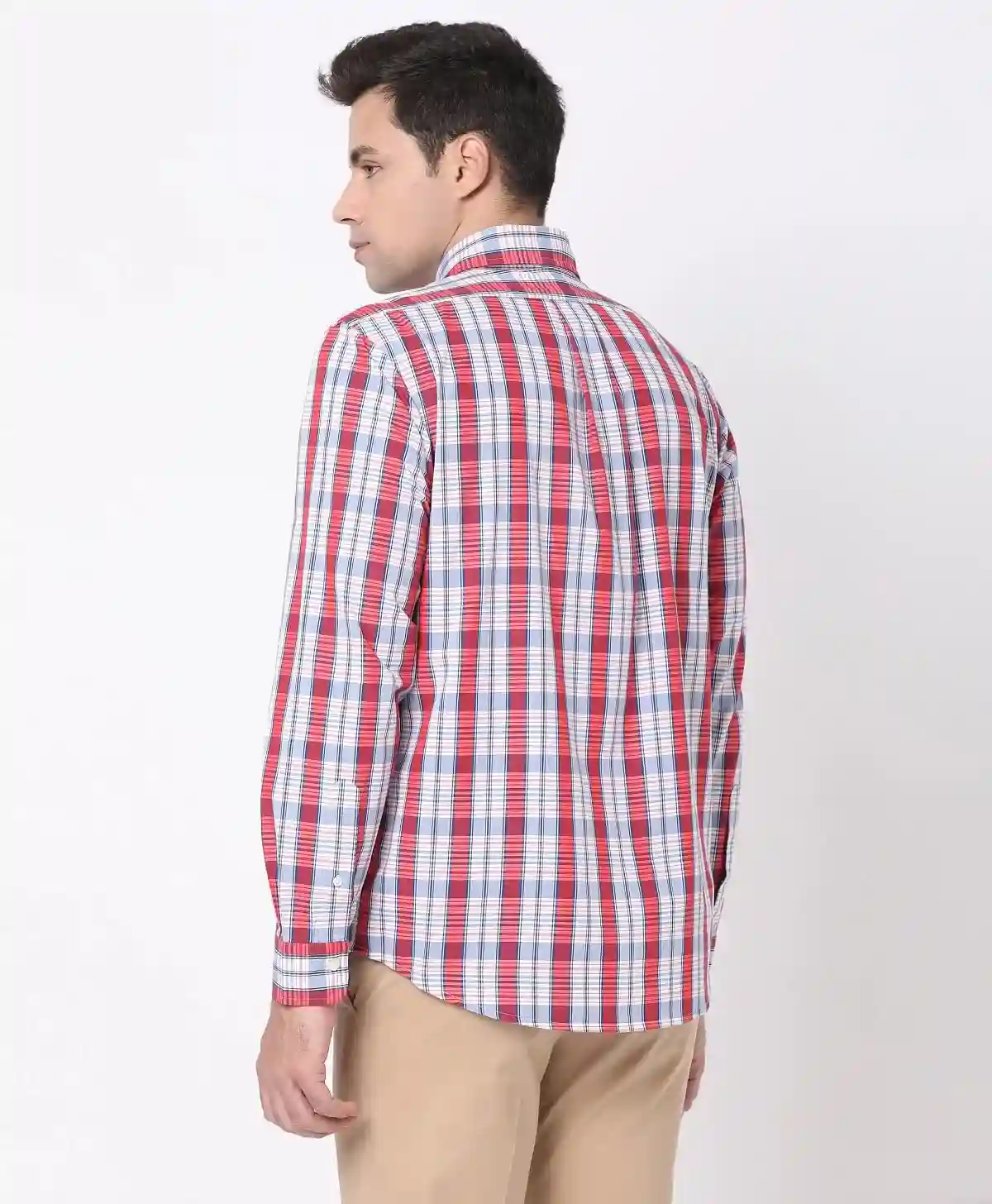 https://cdn.fynd.com/v2/falling-surf-7c8bb8/fyprod/wrkr/products/pictures/item/free/original/brooks-brothers/202200004_Red/1/QRemTY7vEu-410309761005_3_7786.webp