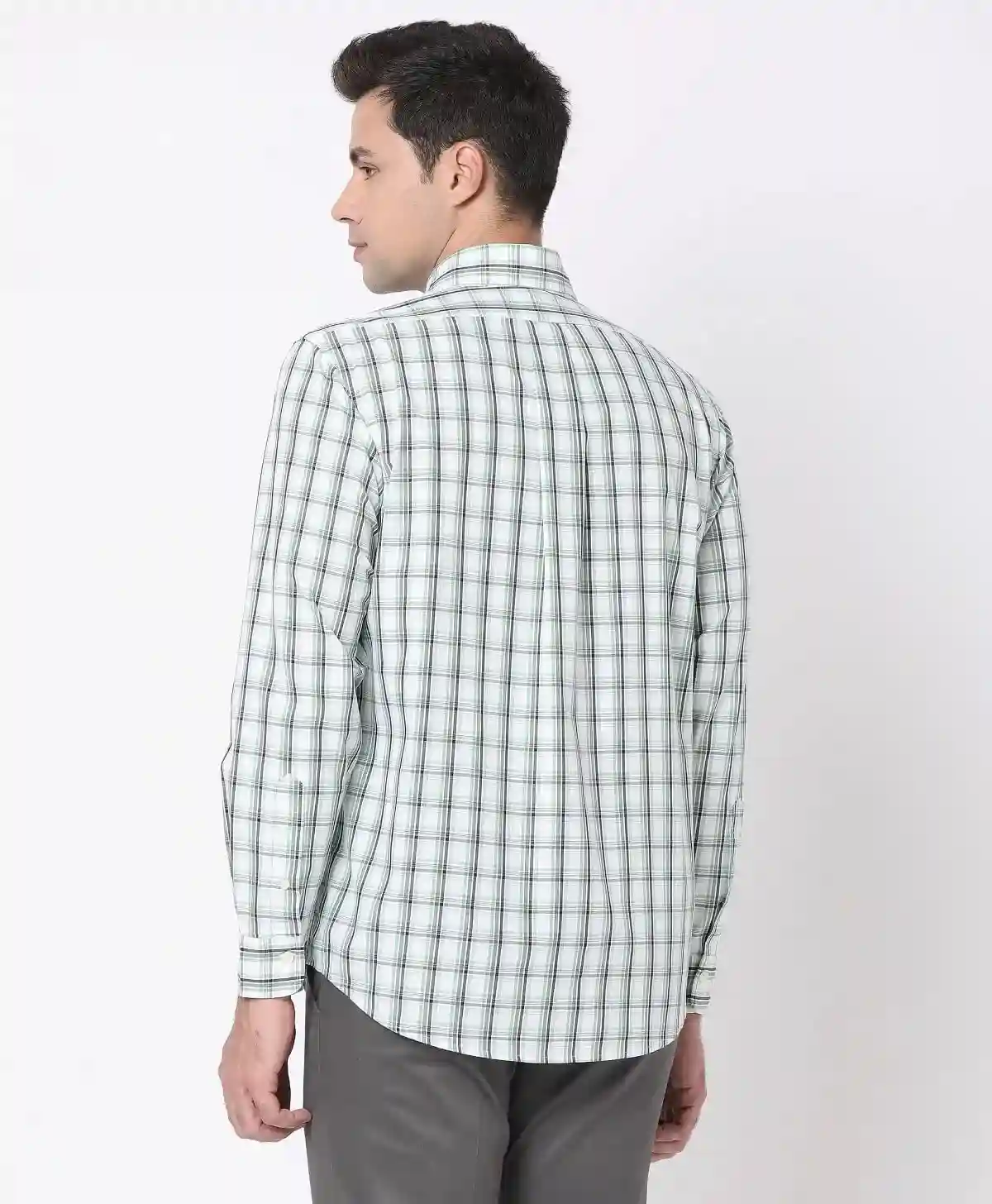 https://cdn.fynd.com/v2/falling-surf-7c8bb8/fyprod/wrkr/products/pictures/item/free/original/brooks-brothers/202200008_LIGHT-GREEN/1/1E-oC8kR2i-410309765005_3_9193.webp