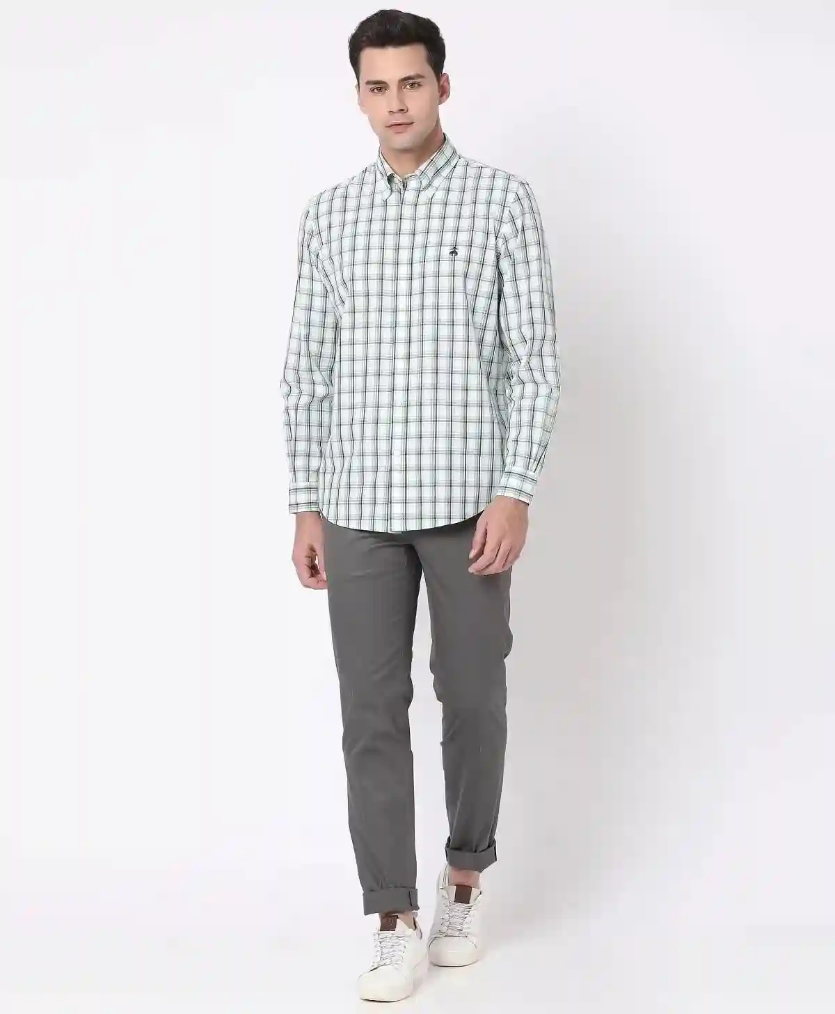 https://cdn.fynd.com/v2/falling-surf-7c8bb8/fyprod/wrkr/products/pictures/item/free/original/brooks-brothers/202200008_LIGHT-GREEN/3/qZuX-BX_x5-410309765005_5_4872.webp