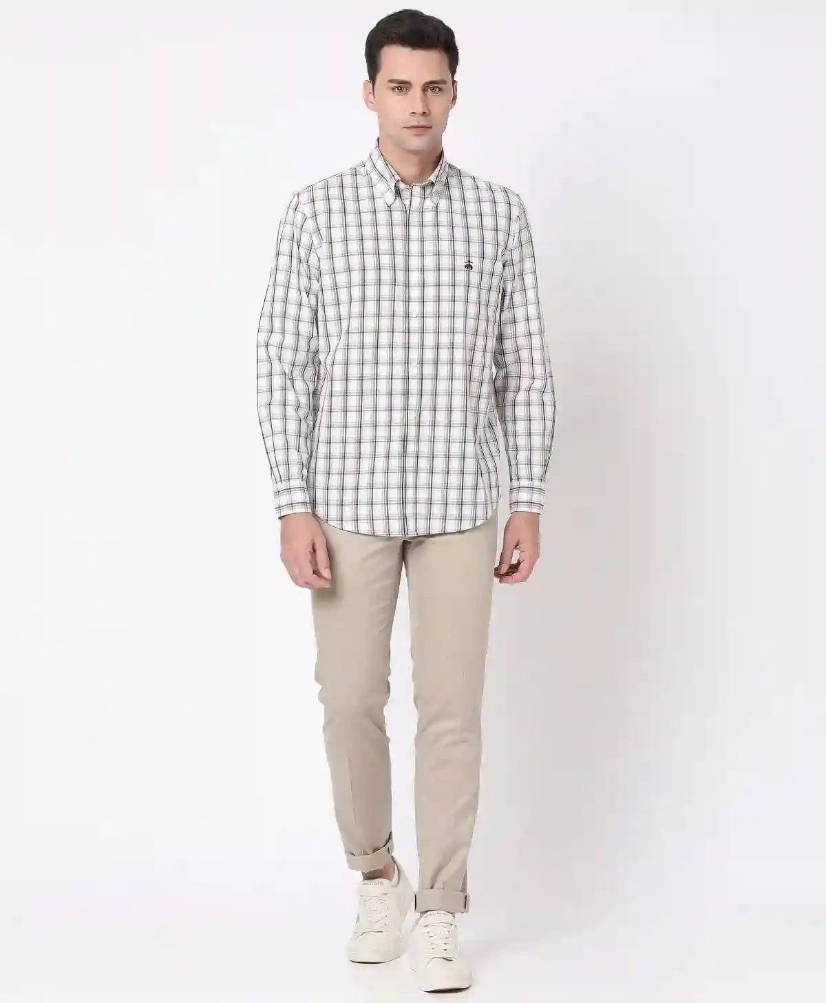 https://cdn.fynd.com/v2/falling-surf-7c8bb8/fyprod/wrkr/products/pictures/item/free/original/brooks-brothers/202200009_KHAKI/3/Rl5DnumFa0-410309766005_5_8277.webp
