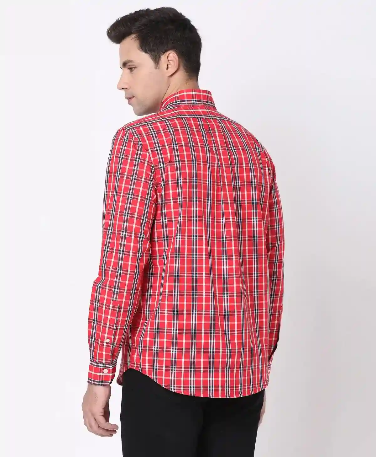 https://cdn.fynd.com/v2/falling-surf-7c8bb8/fyprod/wrkr/products/pictures/item/free/original/brooks-brothers/202200019_BRIGHT-RED/1/siDi4Tt6-O-410309776005_3_4118.webp