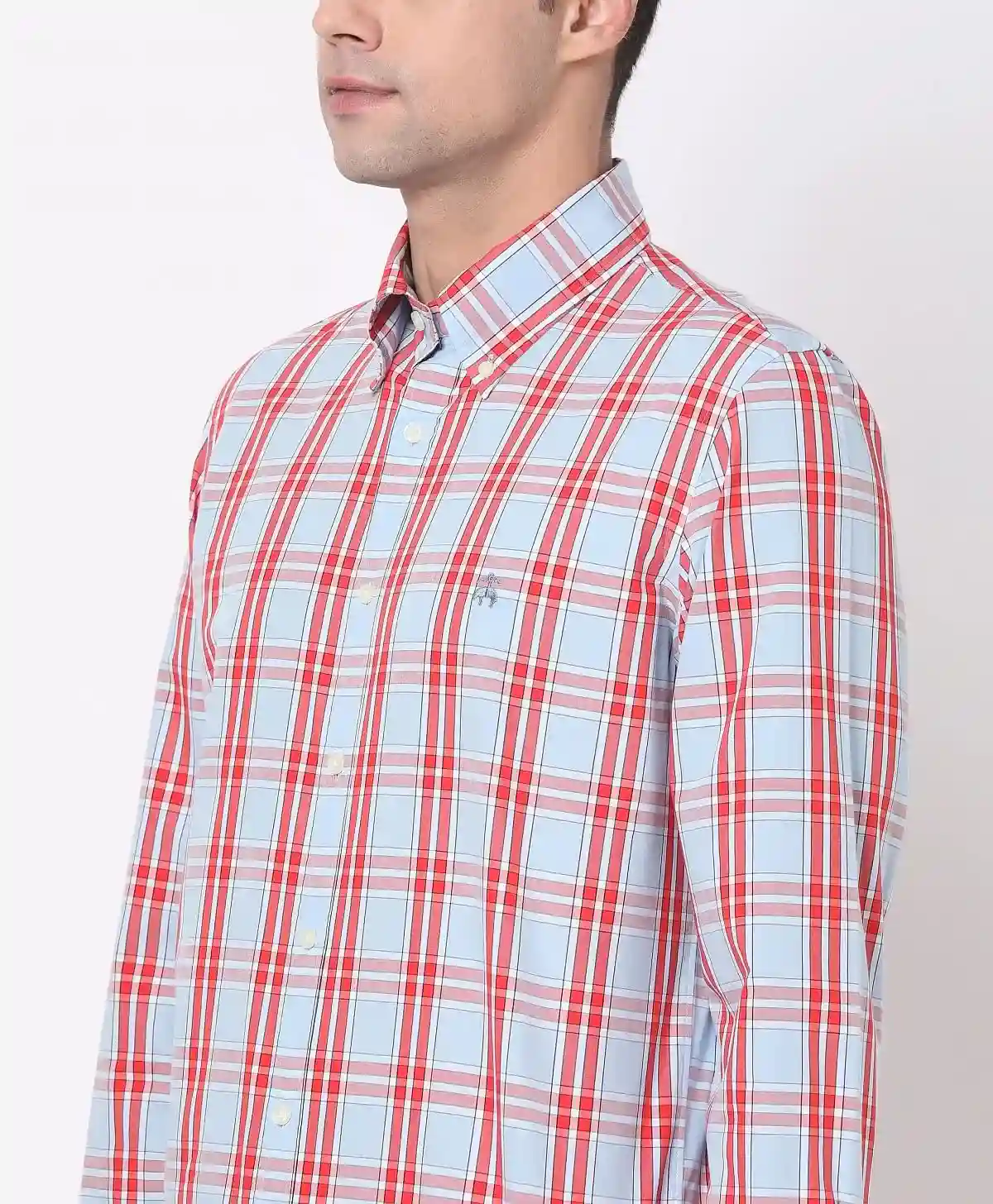 https://cdn.fynd.com/v2/falling-surf-7c8bb8/fyprod/wrkr/products/pictures/item/free/original/brooks-brothers/202200021_Blue/2/OexEehl16g-410309778005_4_9978.webp