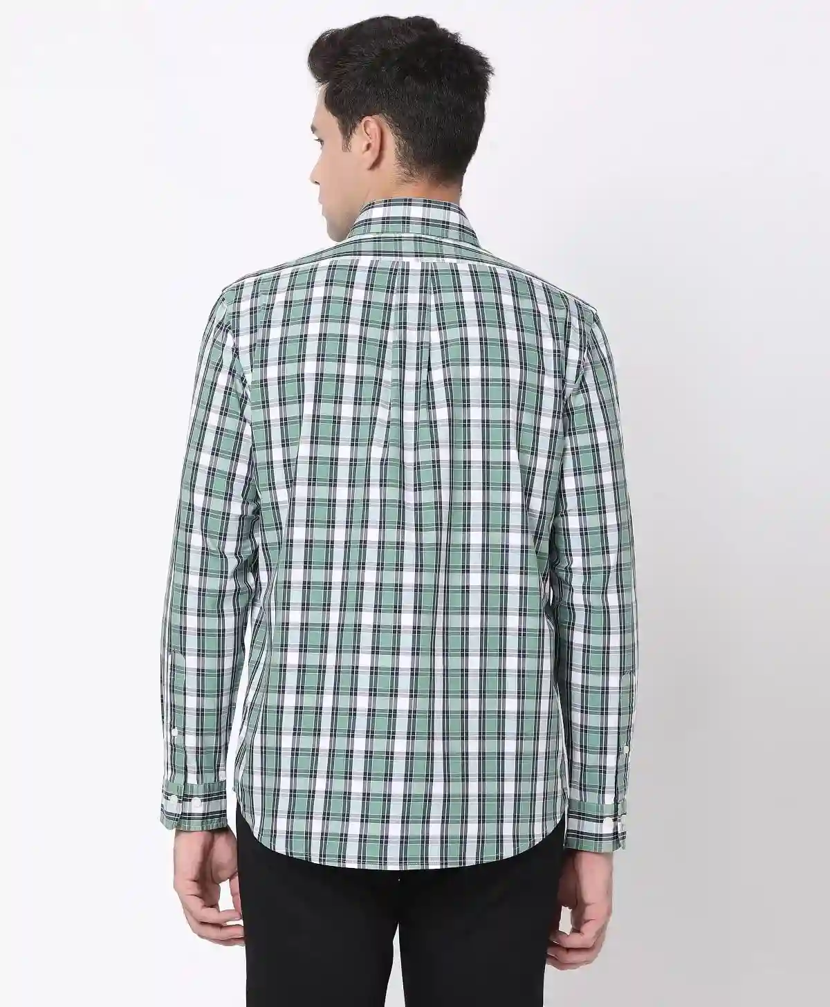 https://cdn.fynd.com/v2/falling-surf-7c8bb8/fyprod/wrkr/products/pictures/item/free/original/brooks-brothers/202200023_Green/1/LXb1bk9gGb-410309780005_3_4828.webp