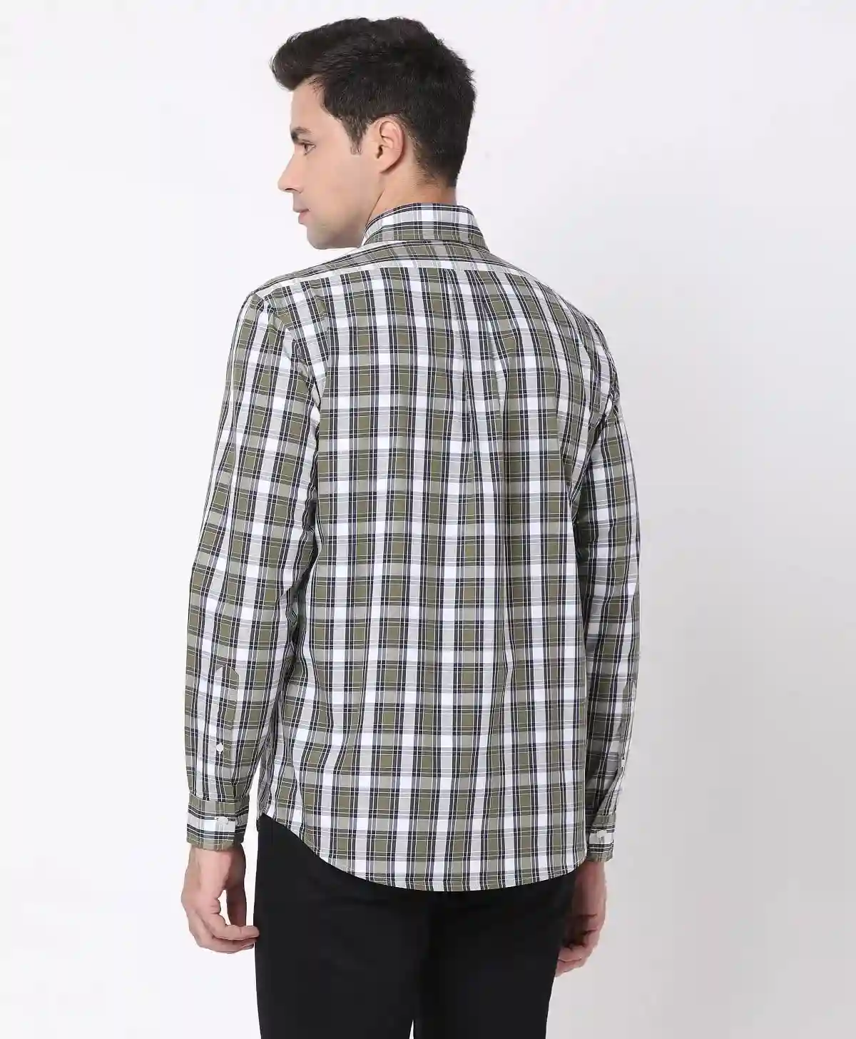 https://cdn.fynd.com/v2/falling-surf-7c8bb8/fyprod/wrkr/products/pictures/item/free/original/brooks-brothers/202200024_KHAKI/1/jrtYT4aNVH-410309781005_2_6515.webp