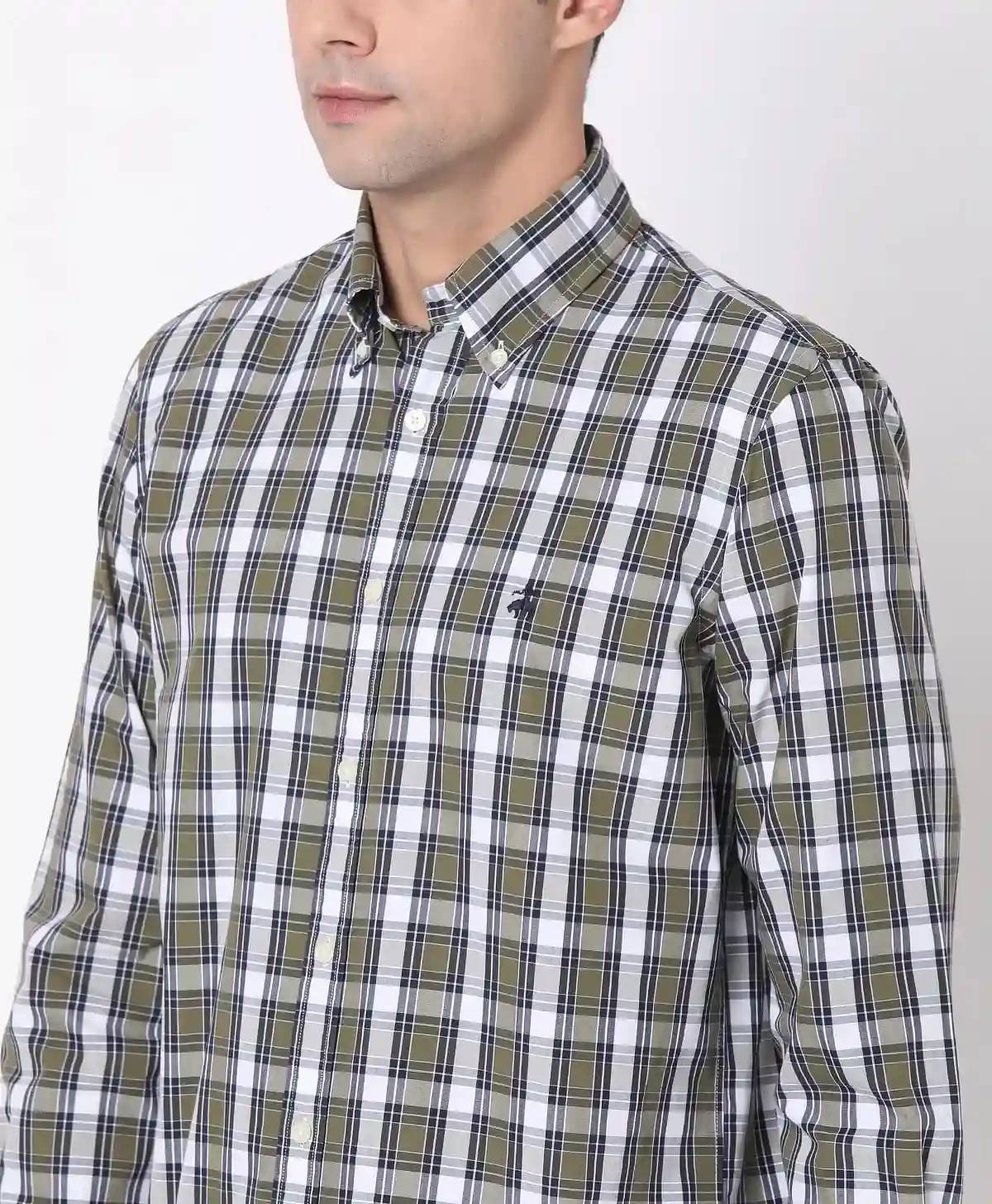 https://cdn.fynd.com/v2/falling-surf-7c8bb8/fyprod/wrkr/products/pictures/item/free/original/brooks-brothers/202200024_KHAKI/2/dfZCw0Knce-410309781005_4_2282.webp