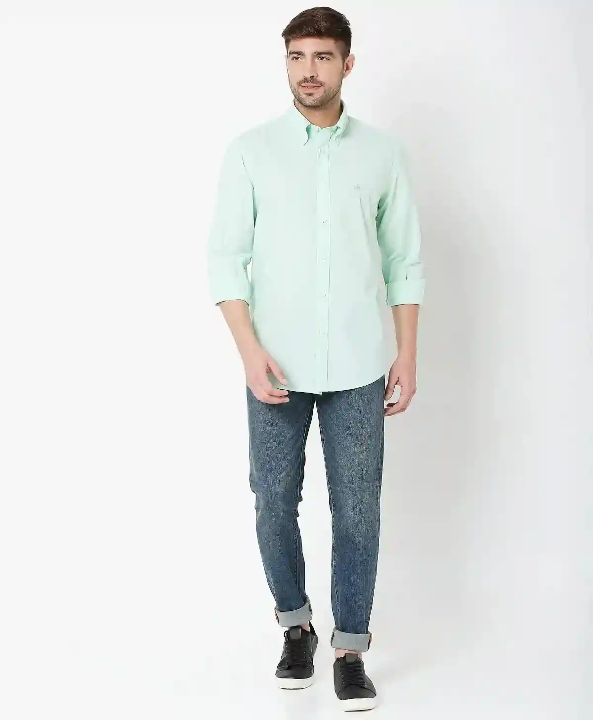 https://cdn.fynd.com/v2/falling-surf-7c8bb8/fyprod/wrkr/products/pictures/item/free/original/brooks-brothers/202200025_Green/5/sWntz4zkLG-410309782005_6_1218.webp