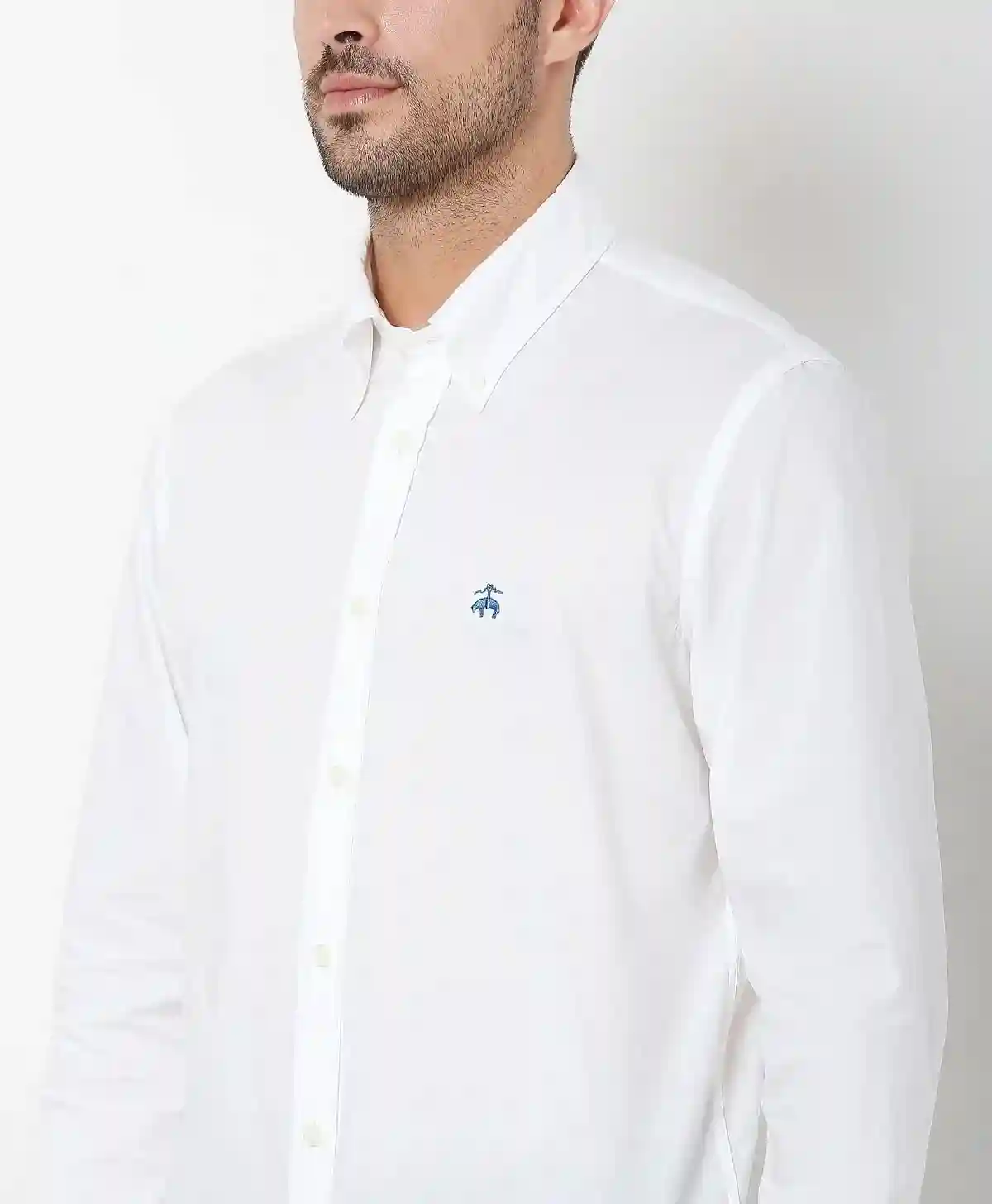 https://cdn.fynd.com/v2/falling-surf-7c8bb8/fyprod/wrkr/products/pictures/item/free/original/brooks-brothers/202200027_White/2/ahWStdPFZr-410309784005_3_5213.webp