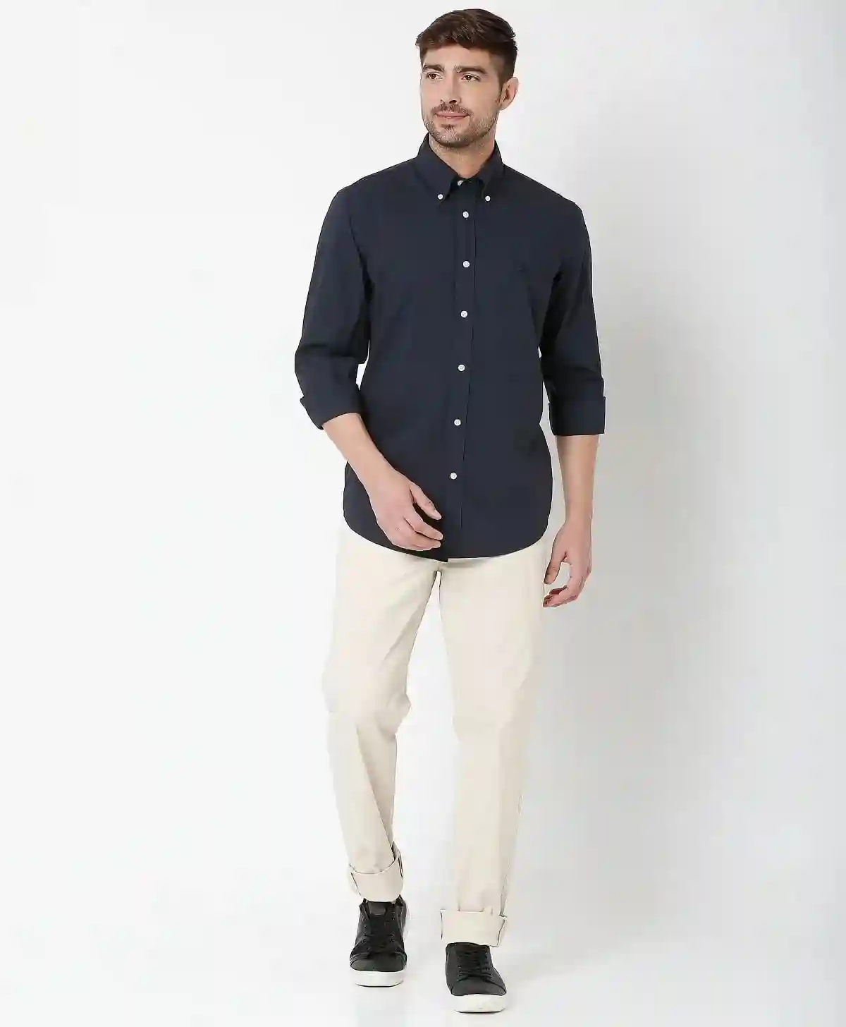 https://cdn.fynd.com/v2/falling-surf-7c8bb8/fyprod/wrkr/products/pictures/item/free/original/brooks-brothers/202200030_DARK-NAVY/5/pBW0QKGTK0-410309787005_6_8014.webp