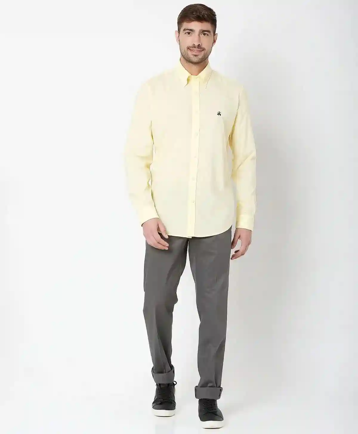 https://cdn.fynd.com/v2/falling-surf-7c8bb8/fyprod/wrkr/products/pictures/item/free/original/brooks-brothers/202200035_MELLOW-YELLOW/4/XQKN1uN4UQ-410309792005_5_1992.webp