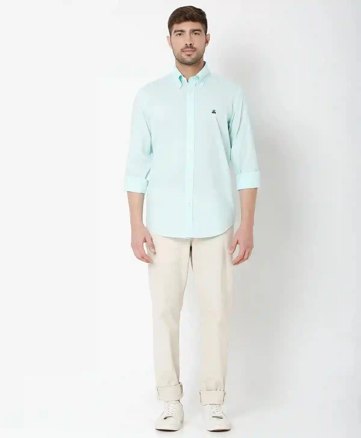 https://cdn.fynd.com/v2/falling-surf-7c8bb8/fyprod/wrkr/products/pictures/item/free/original/brooks-brothers/202200037_CANAL-BLUE/5/VfEs6vALf8-410309794005_6_4199.webp