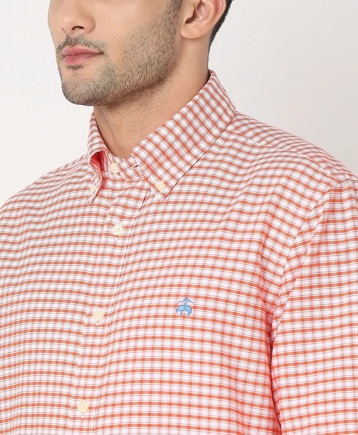 https://cdn.fynd.com/v2/falling-surf-7c8bb8/fyprod/wrkr/products/pictures/item/free/original/brooks-brothers/202200047_ORANGE/2/bS11pF9gKa-410366266005_3_1260.webp