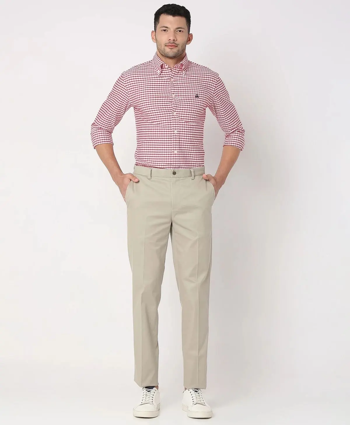 https://cdn.fynd.com/v2/falling-surf-7c8bb8/fyprod/wrkr/products/pictures/item/free/original/brooks-brothers/202200048_RED/2/Pxz_0HbbP5-410366267005_3_4068.webp