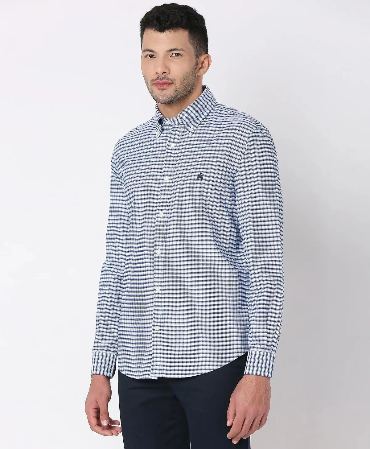 https://cdn.fynd.com/v2/falling-surf-7c8bb8/fyprod/wrkr/products/pictures/item/free/original/brooks-brothers/202200049_BLUE/1/_H4Q01L8qR-410366268005_2_5638.webp