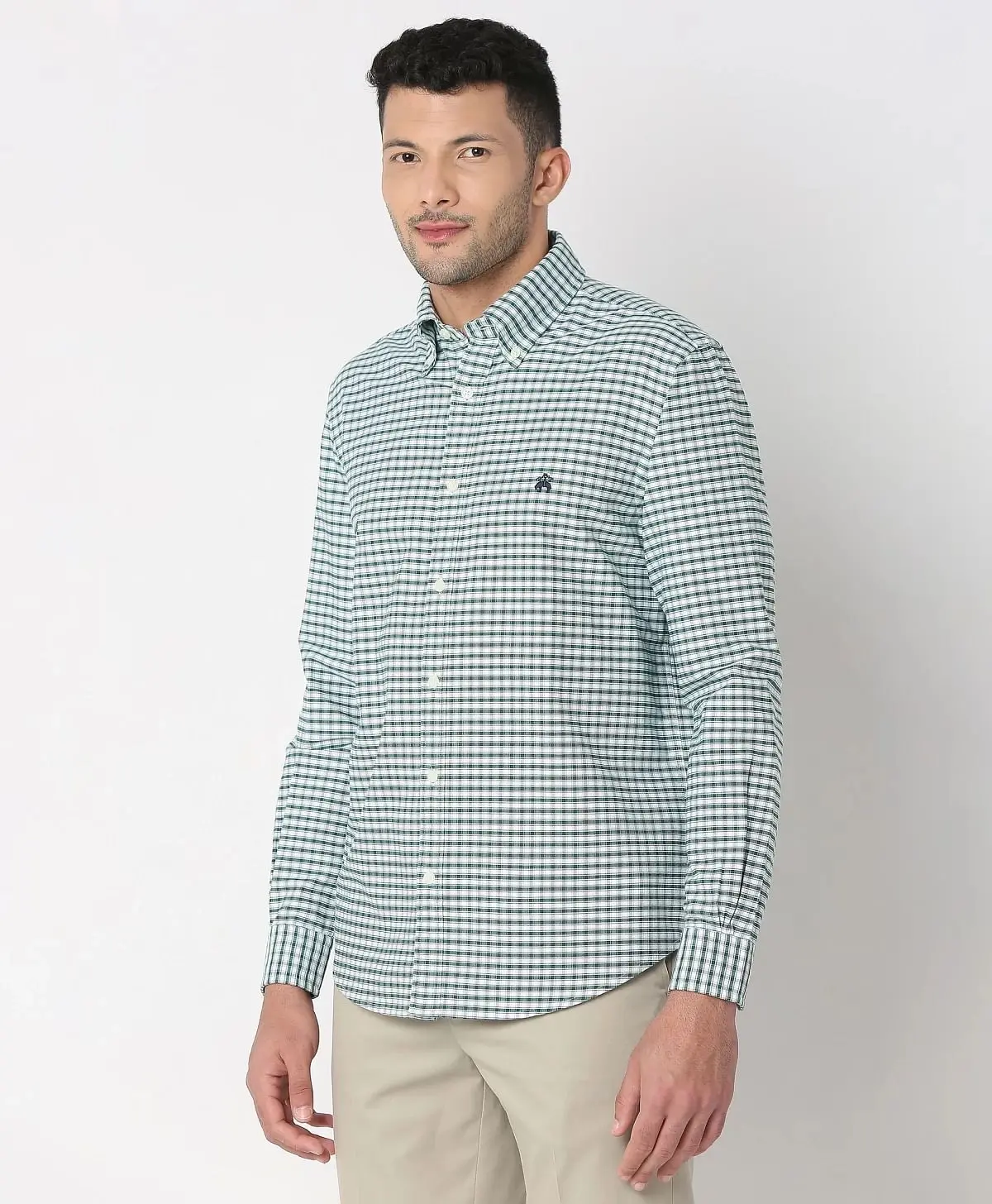 https://cdn.fynd.com/v2/falling-surf-7c8bb8/fyprod/wrkr/products/pictures/item/free/original/brooks-brothers/202200050_GREEN/1/Wtc8Wyu6oC-410366269005_2_9816.webp