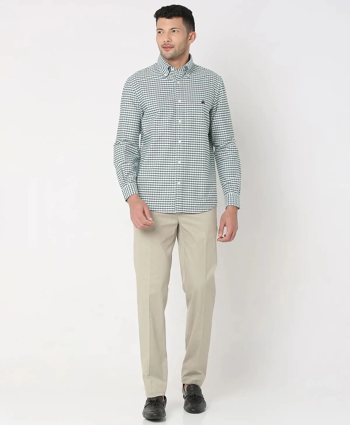 https://cdn.fynd.com/v2/falling-surf-7c8bb8/fyprod/wrkr/products/pictures/item/free/original/brooks-brothers/202200050_GREEN/3/lxyTPGvA6K-410366269005_4_1956.webp