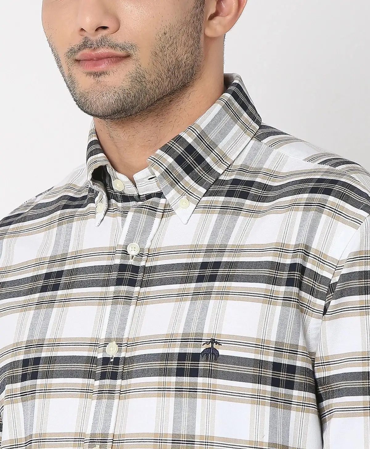 https://cdn.fynd.com/v2/falling-surf-7c8bb8/fyprod/wrkr/products/pictures/item/free/original/brooks-brothers/202200058_BROWN/2/H5gh7P3-mj-410366277005_3_1342.webp