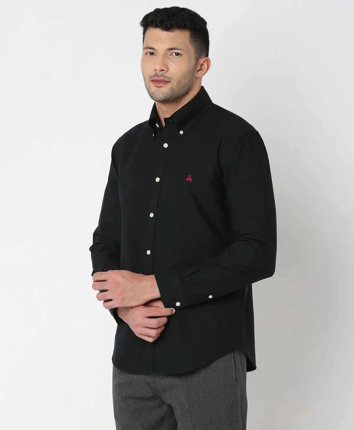 https://cdn.fynd.com/v2/falling-surf-7c8bb8/fyprod/wrkr/products/pictures/item/free/original/brooks-brothers/202200062_BLACK/1/ycOrdkSAgc-410366279005_2_4957.webp