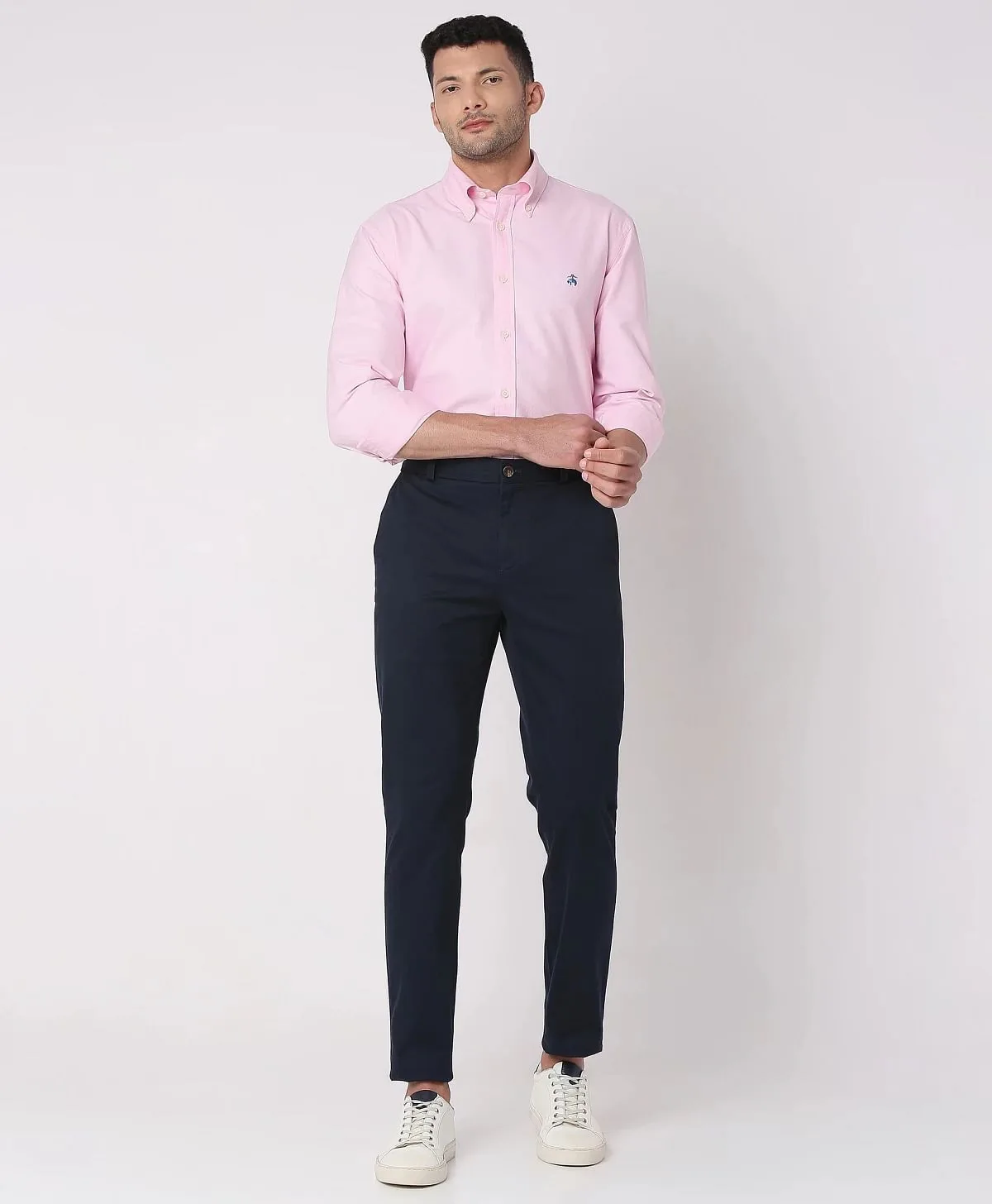 https://cdn.fynd.com/v2/falling-surf-7c8bb8/fyprod/wrkr/products/pictures/item/free/original/brooks-brothers/202200069_LIGHT-PINK/4/s71A7_19lF-410366286005_5_1337.webp